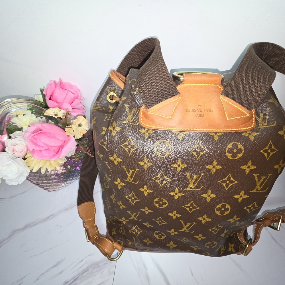 Louis Vuitton Monogram MONTSOURIS GM Backpack | MINT CONDITION ππ - Picture 5 of 15